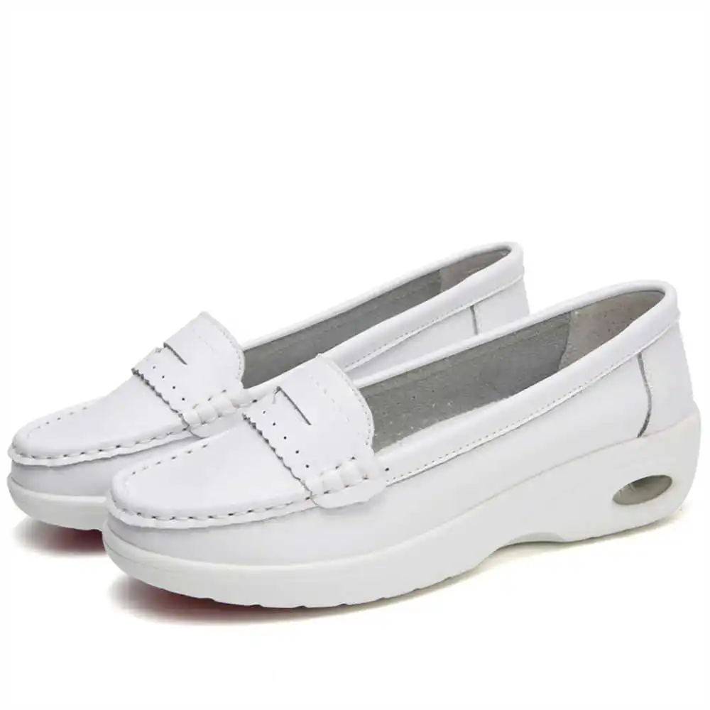 Thick Sole Slipon White Traine - Formal Men Daily Wear Slippers 评论和价格