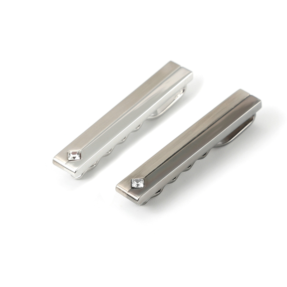 Simple Geometric Diamond Studd - Cufflinks Silver Set 评论和价格
