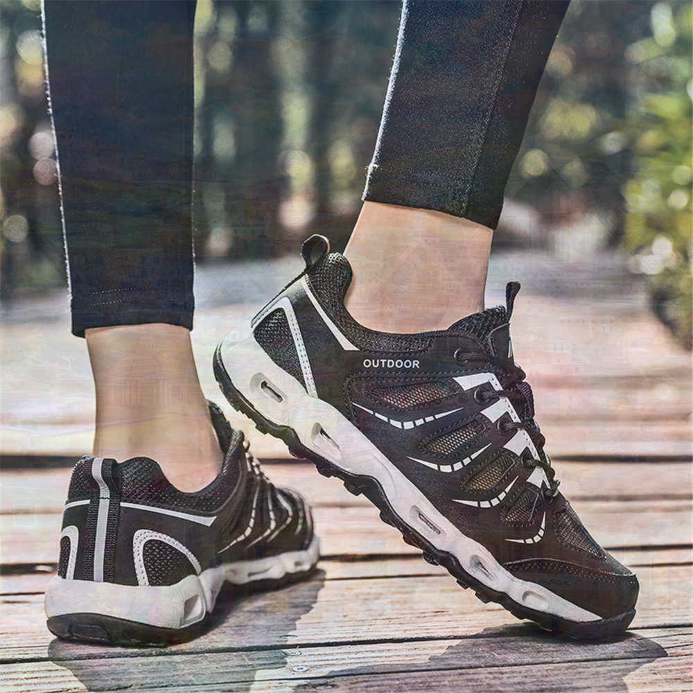 Sumer Round Tip Silver Sneaker - Men'S Hawaiian Formal Wear 评论和价格